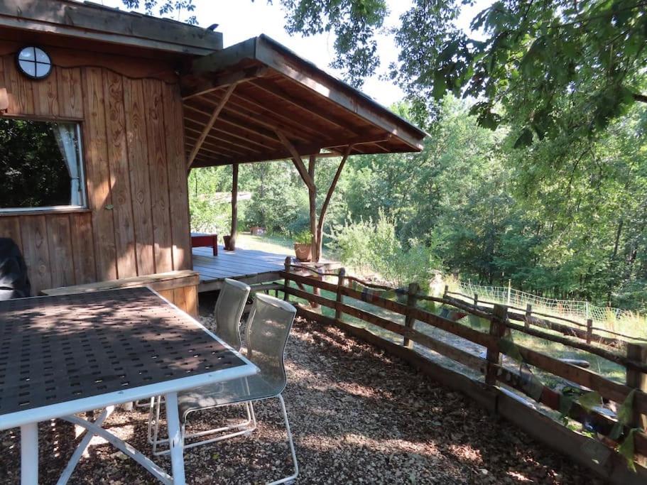 Cosy Cabane Montbrun-Bocage Exteriér fotografie
